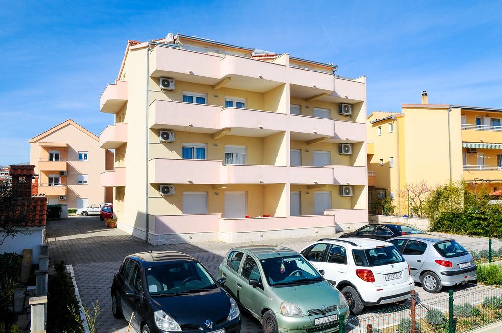 Apartments Rajic Split Room photo