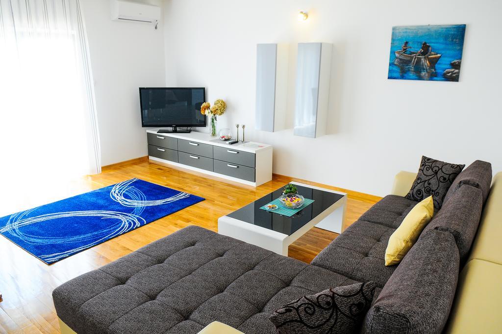 Apartments Rajic Split Room photo
